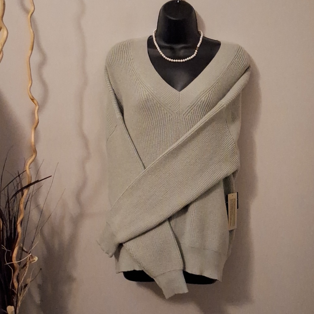 RD STYLE  mint green 💚 sweater size large